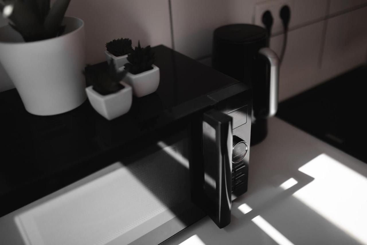 Koje Drei I Zentrales Apartment Mit Parkplatz ブレーマーハーフェン エクステリア 写真