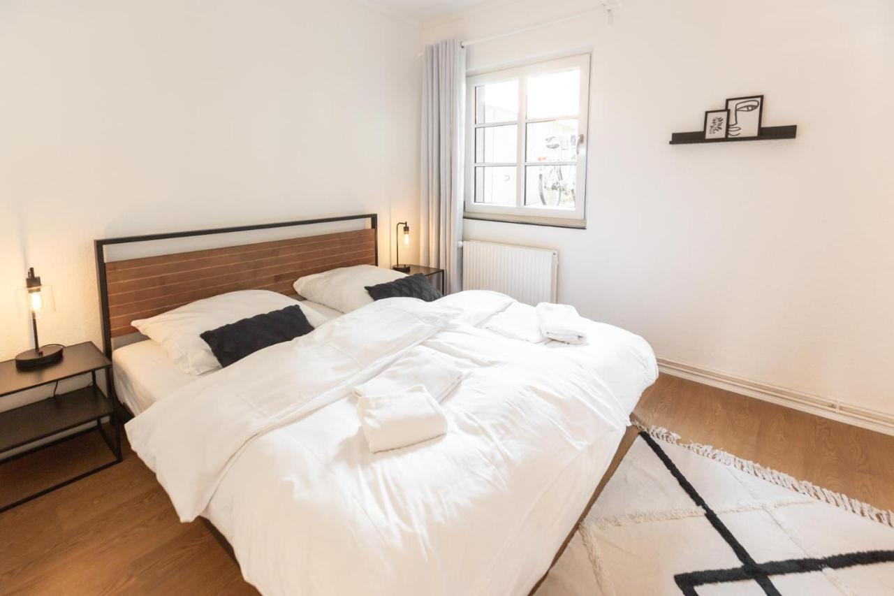 Koje Drei I Zentrales Apartment Mit Parkplatz ブレーマーハーフェン エクステリア 写真